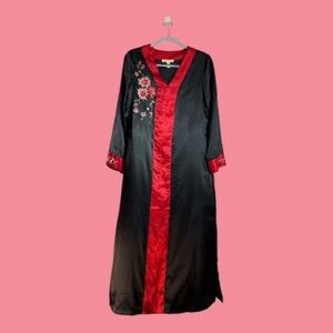 Asian Loungewear Long Robe-Like Pullover Silky Feel Black Red Embroidered S